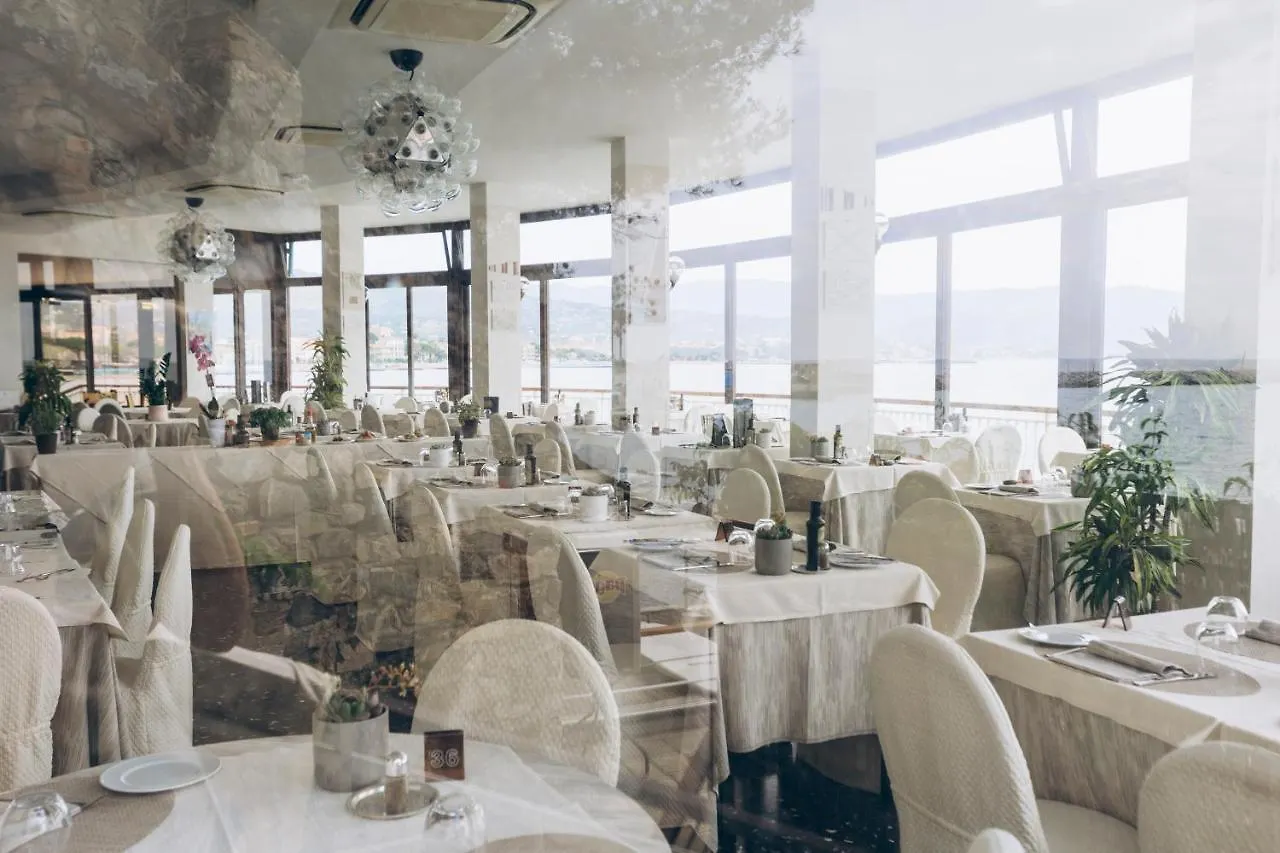 Hotel Arc En Ciel Диано-Марина