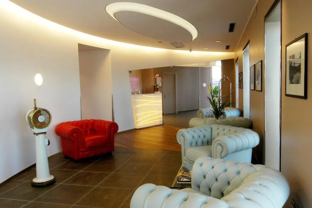 Hotel Arc En Ciel Диано-Марина