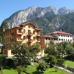 Paradiso , Vigo di Cadore Italie