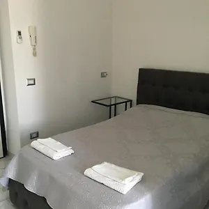 Studio Triboniano , Milan Italie