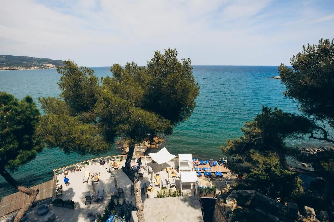 Hotel Arc En Ciel Diano Marina