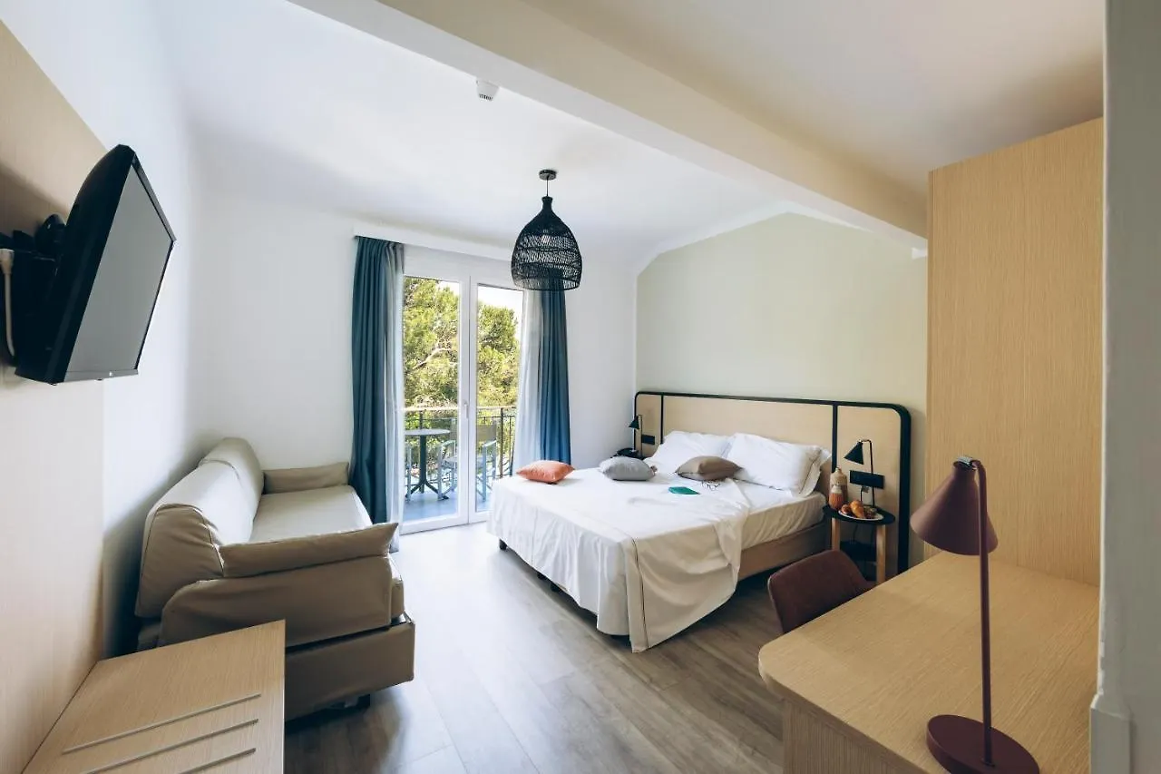 Hotel Arc En Ciel Diano Marina Italy