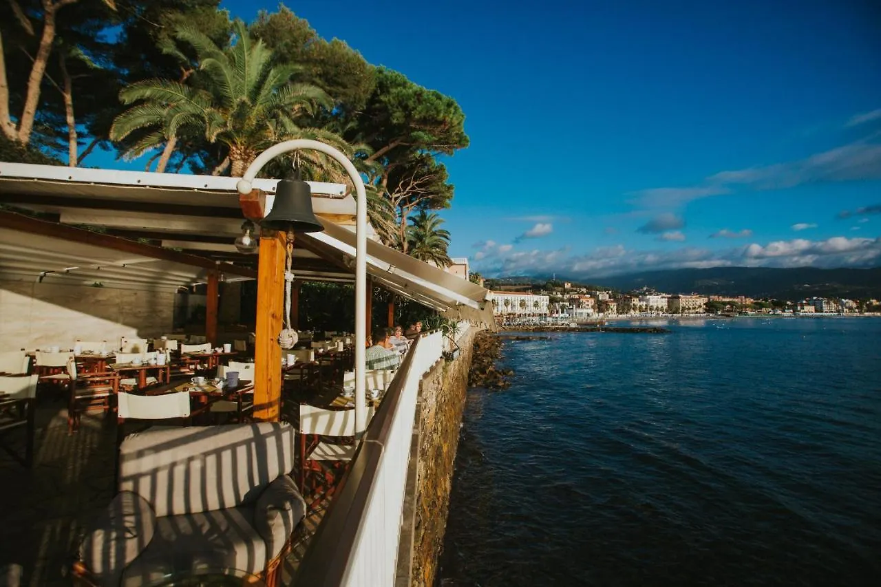 Hotel Arc En Ciel Diano Marina